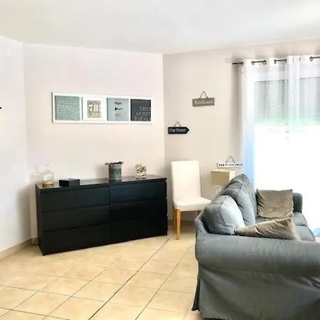 Piscine 4 Ch Entre Medoc Et Bassin Arcachon Ferienhaus *