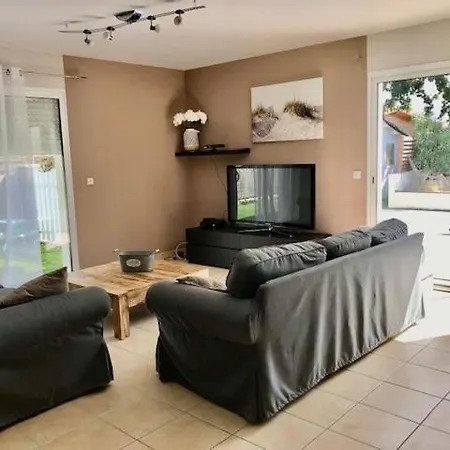 Ferienhaus Piscine 4 Ch Entre Medoc Et Bassin Arcachon