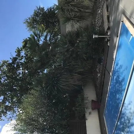 Piscine 4 Ch Entre Medoc Et Bassin Arcachon *